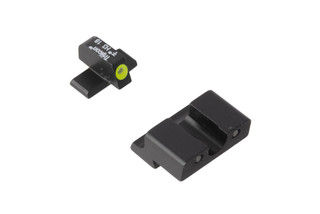 Trijicon HD XR Springfield XD night sights feature a blacked out rear sight with wide U-notch and hi-vis yellow front sight with tritium inserts.